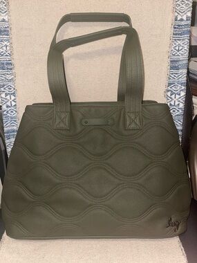 Lug Tempo Tote Bag Matte Luxe VL - Olive - Like New!